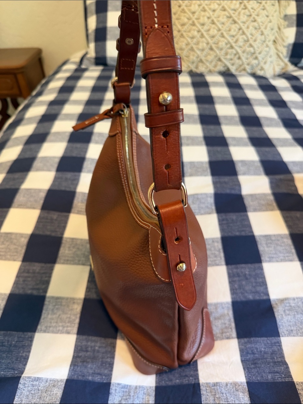 Dooney & Bourke Brown Pebbled Leather Shoulder Hobo - Picture 4 of 6